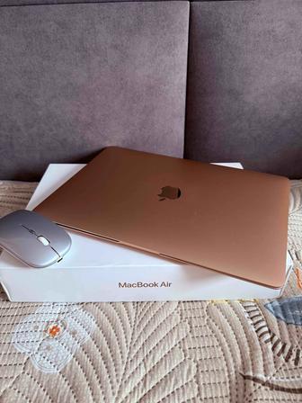 Продам или обмен MacBook Air (Apple M1, 256 ГБ)