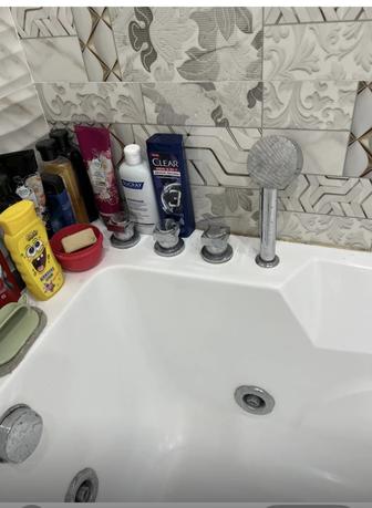 Продам ванну-джакузи