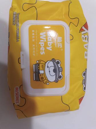 Продам влажные салфетки много