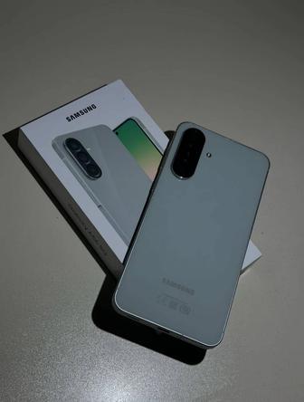 Продам телефон