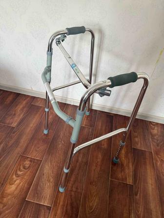 Медицинский ходунок