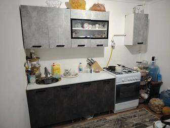 В продаже имеется Кухонный гарнитур в отличном состоянии.