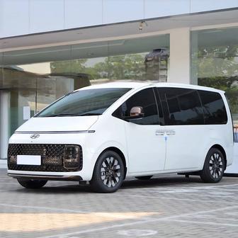 Автомобиль с водителем на свадьбу и мероприятия 9 мест, Алматы