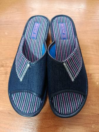 Тапочки женские домашние