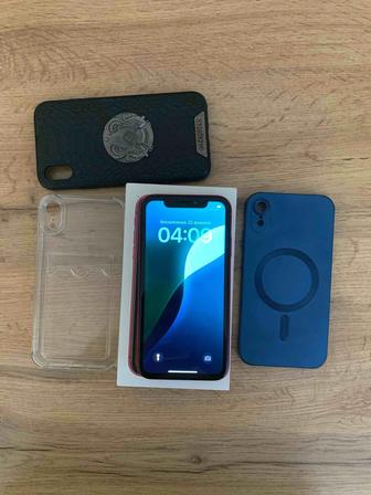 iPhone XR 64 GB полный комплект