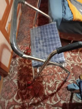 Продам ходунки новые