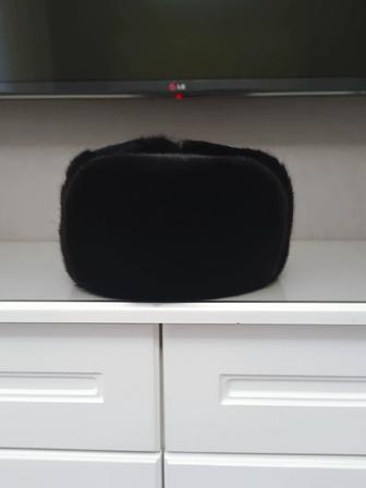 Продам зимнию куртку и шапку