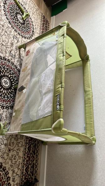 Продам манеж babyton