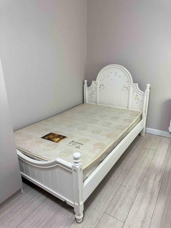 Продам подростковый комплект гарнитура