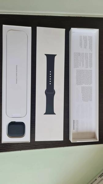 Apple Watch series 7 41 mm midnight aluminum mid sport band GPS