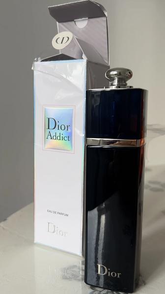 Парфюмерная вода Dior Addict (новый)