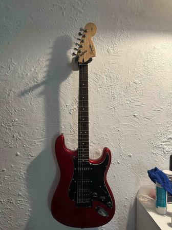 Электрогитара Squier by Fender Stratocaster HSS (Индонезия, 2013)