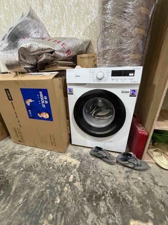 Продам стиральную машину Мидеа