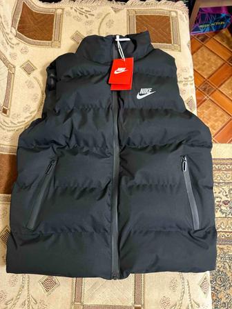 Жилетка Nike