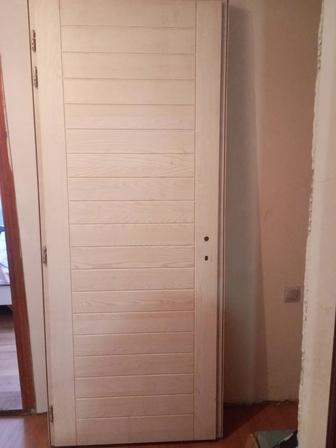 Продам двери, натуральное дерево