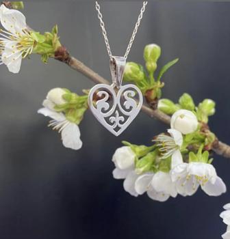 украшение из серебра Серьги,кольца,браслеты,кулоны