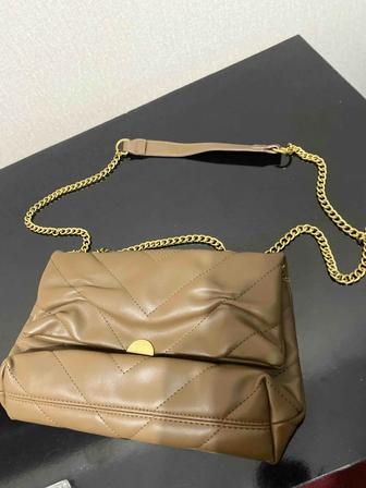 Продам сумку.