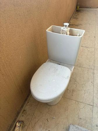 Продам унитаз