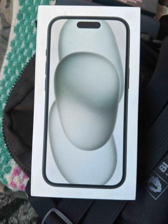 iPhone 15 128GB