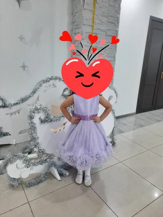 Нарядное платье