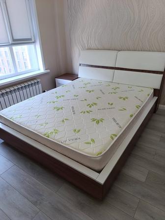 Продам кровать 160х200, с матрасом
