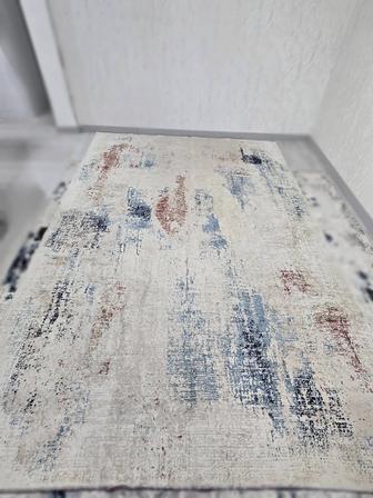 Продам ковер в отличном состоянии