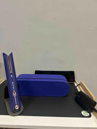 Dyson corrale синего цвета