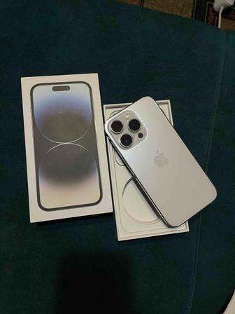 Айфон 14про iPhone 14pro