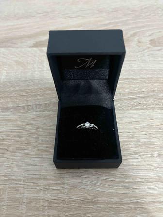 Золото. Белое золото. Кольцо.