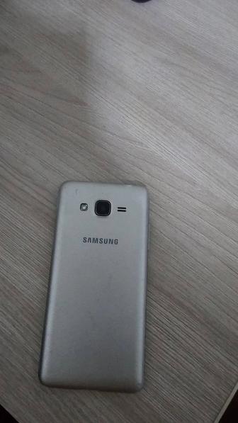 электроника телефоны