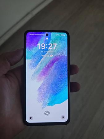 Продам смартфон