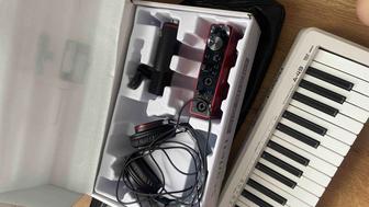 Focusrite Scarlett 2i2 studio set