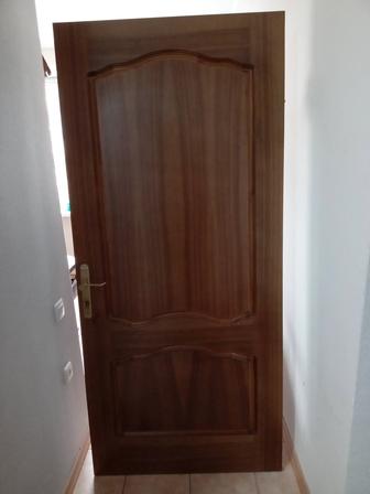 Продам дверь