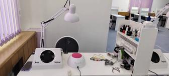 Нужны модели для маникюра