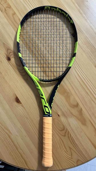 Продам ракетку Babolat Pure Aero