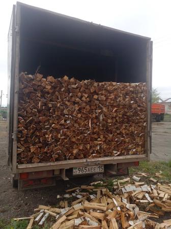 Продам дрова колотые березовые.