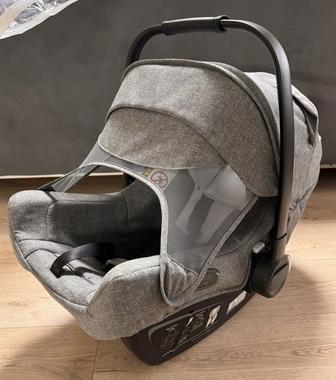 Автокресла Bugaboo Turtle Air 0 серый с адаптерами для коляски