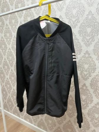 Ветровка на мальчика Адидас