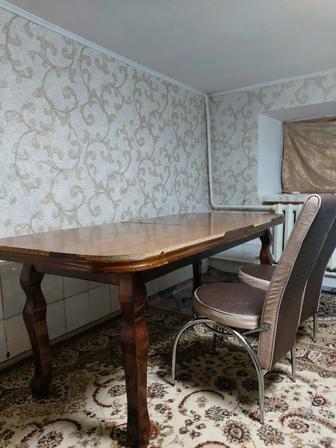 Продается стол для зала