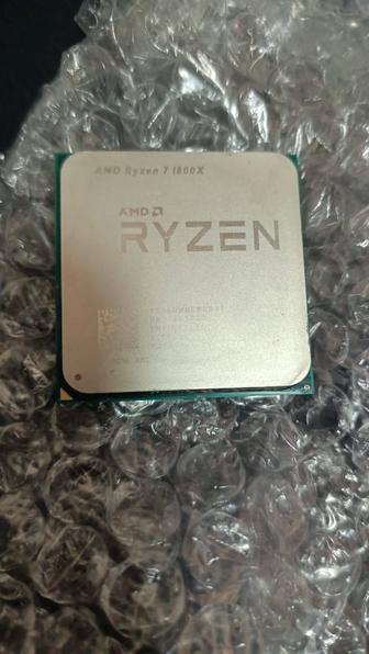 AMD Ryzen 7 1800X 8 ядер, 16 потоков Состояние отличное