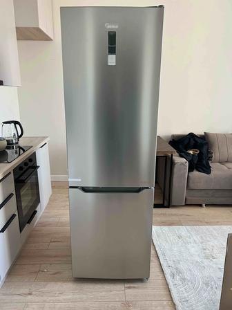Холодильник Midea