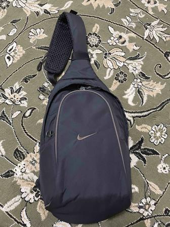 Сумка через плечо Nike NSW ESSENTIALS SLING BAG