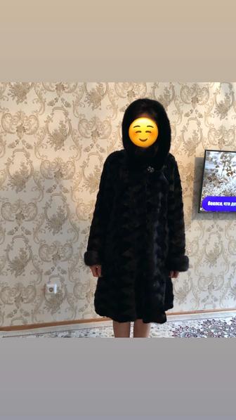 Продам норковую шубу