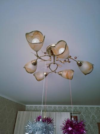 Люстра, светильник