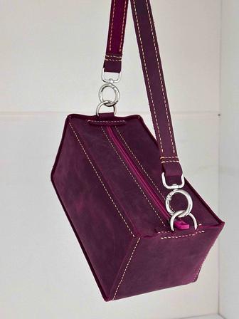 Сумочка из натуральной кожи!