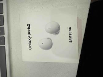 Продам наушники Samsung Galaxy Buds 2 белые
