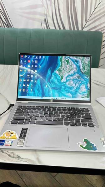 Продаю ноутбук LENOVA сенсорный