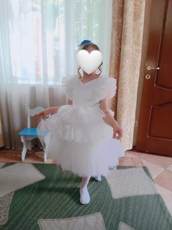 Платье