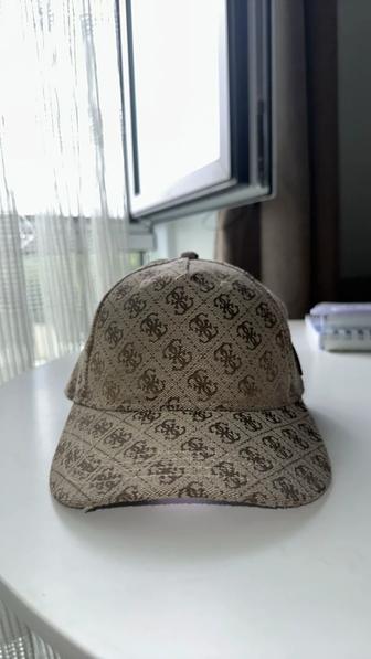 Продаю кепку б/у