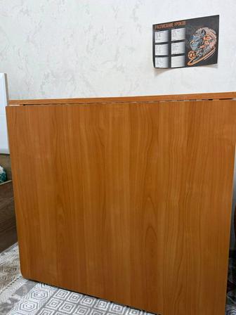 Продам стол-тумба, раскладной ( книжка).